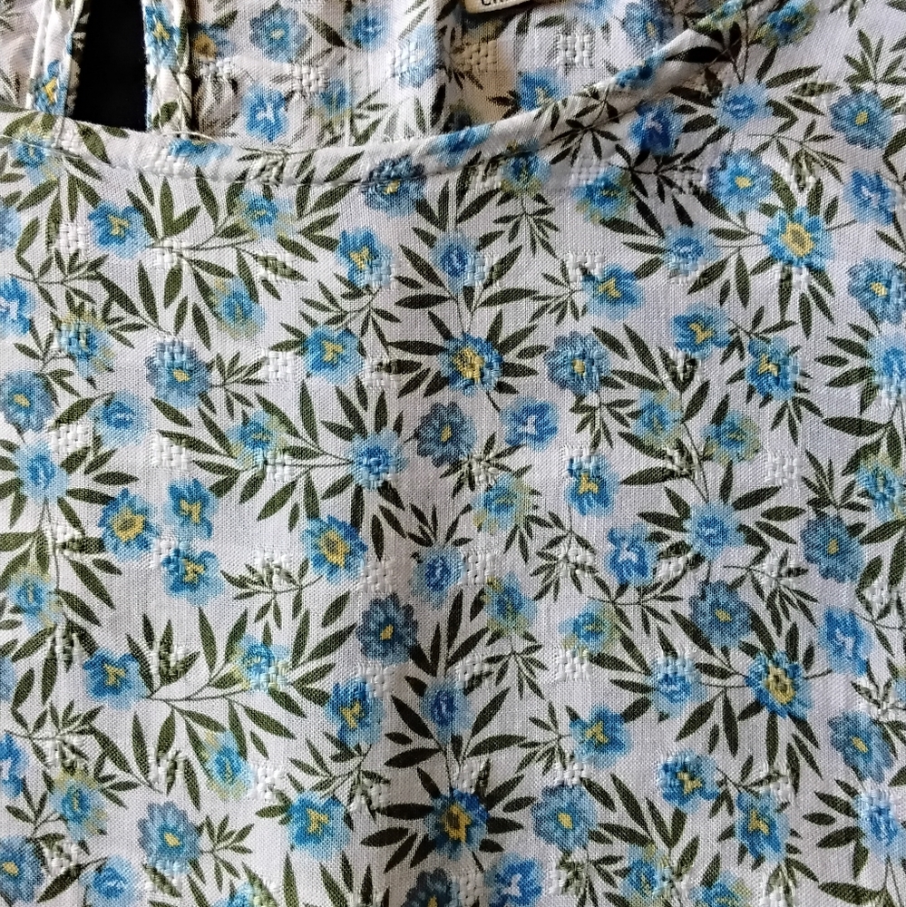 Ladies Ruffled Blouse - Picture 11 of 11